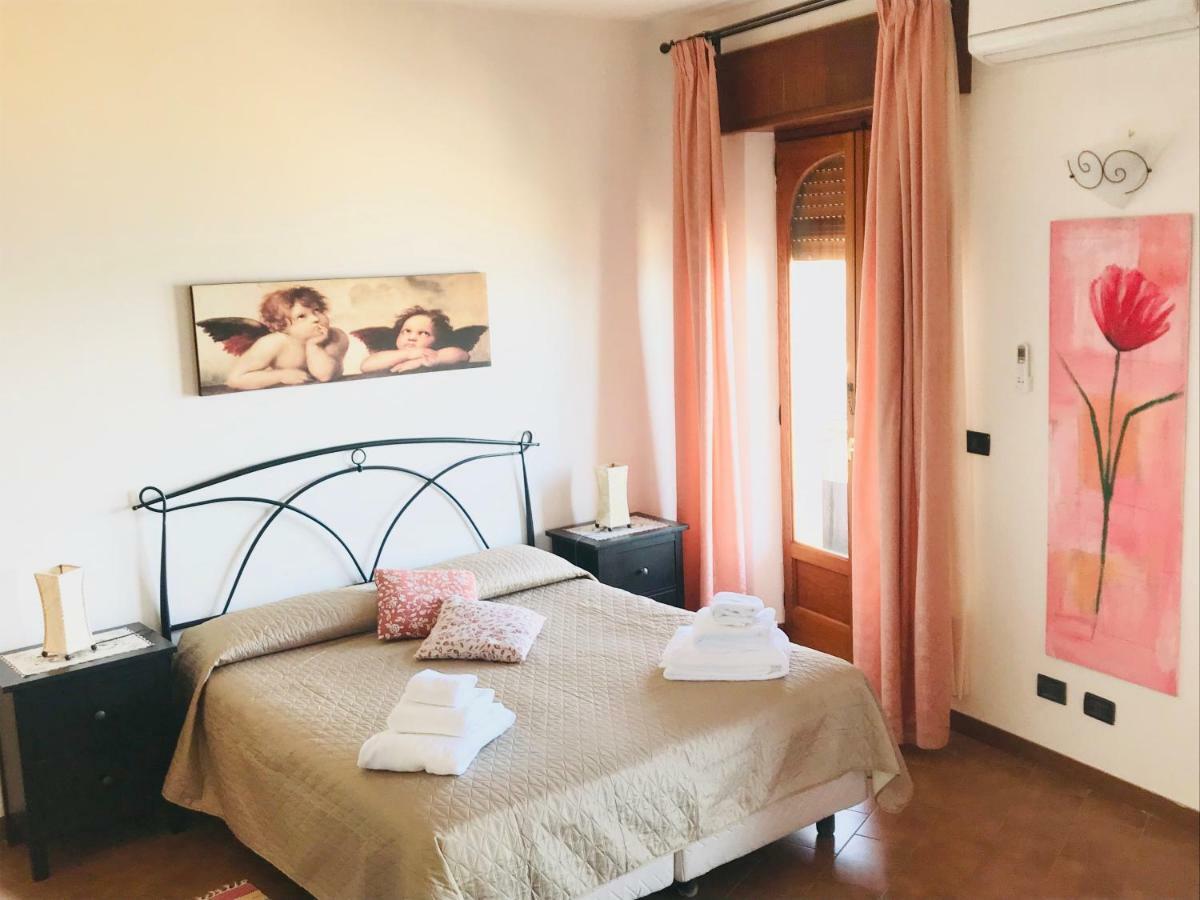 Suite Regina Кастелмола Екстериор снимка