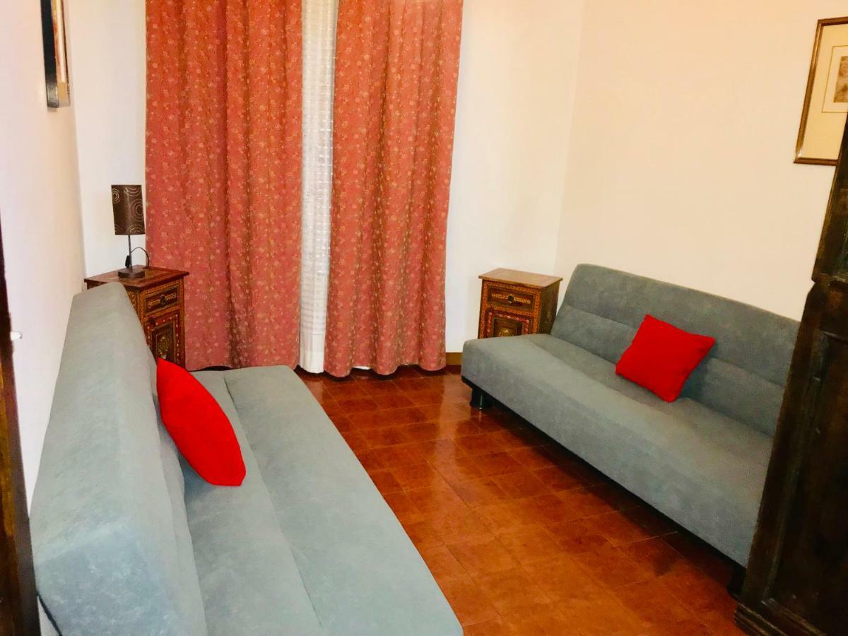 Suite Regina Кастелмола Екстериор снимка